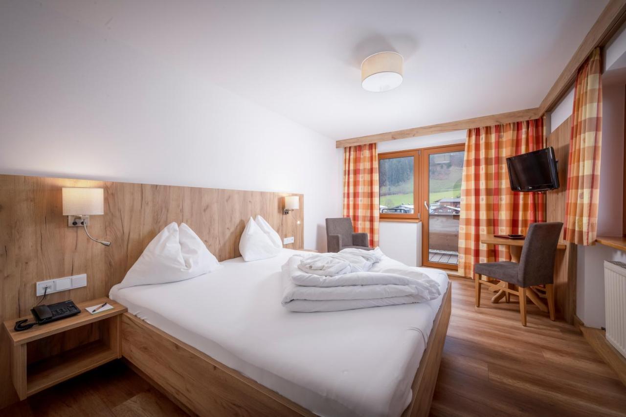 Hotel Kitzspitz Sankt Jakob in Haus Exterior foto