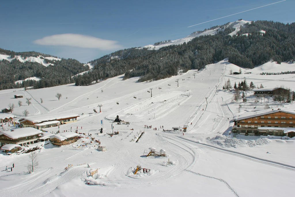Hotel Kitzspitz Sankt Jakob in Haus Instalações foto